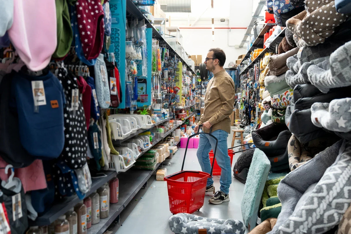 How to Start a Pet Store: Inventory Checklist