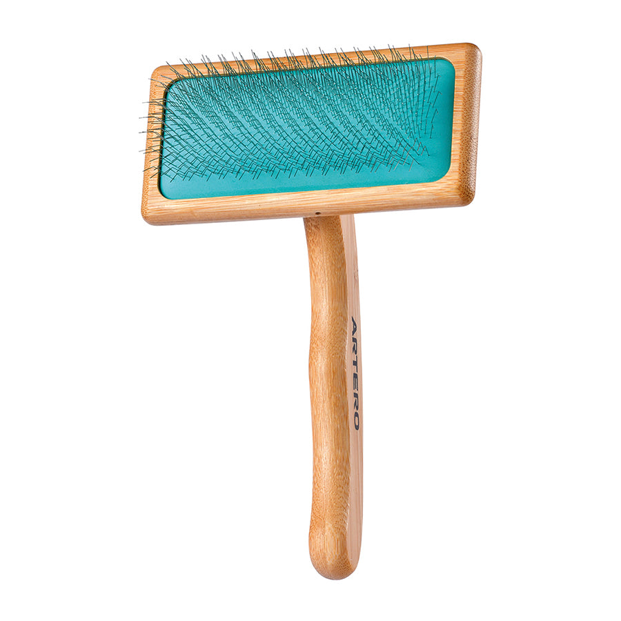 Artero Stella- Supersoft Slicker M- Brush