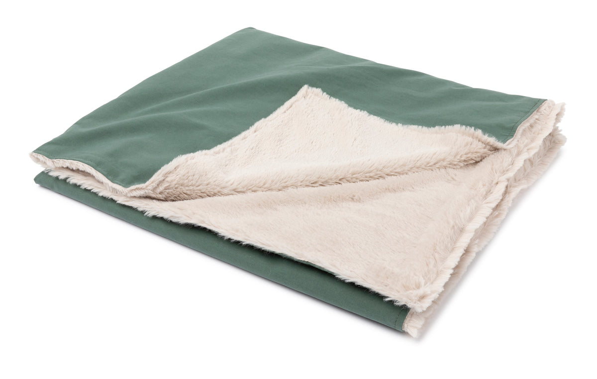 FuzzYard Life Pet Blanket - Myrtle Green L