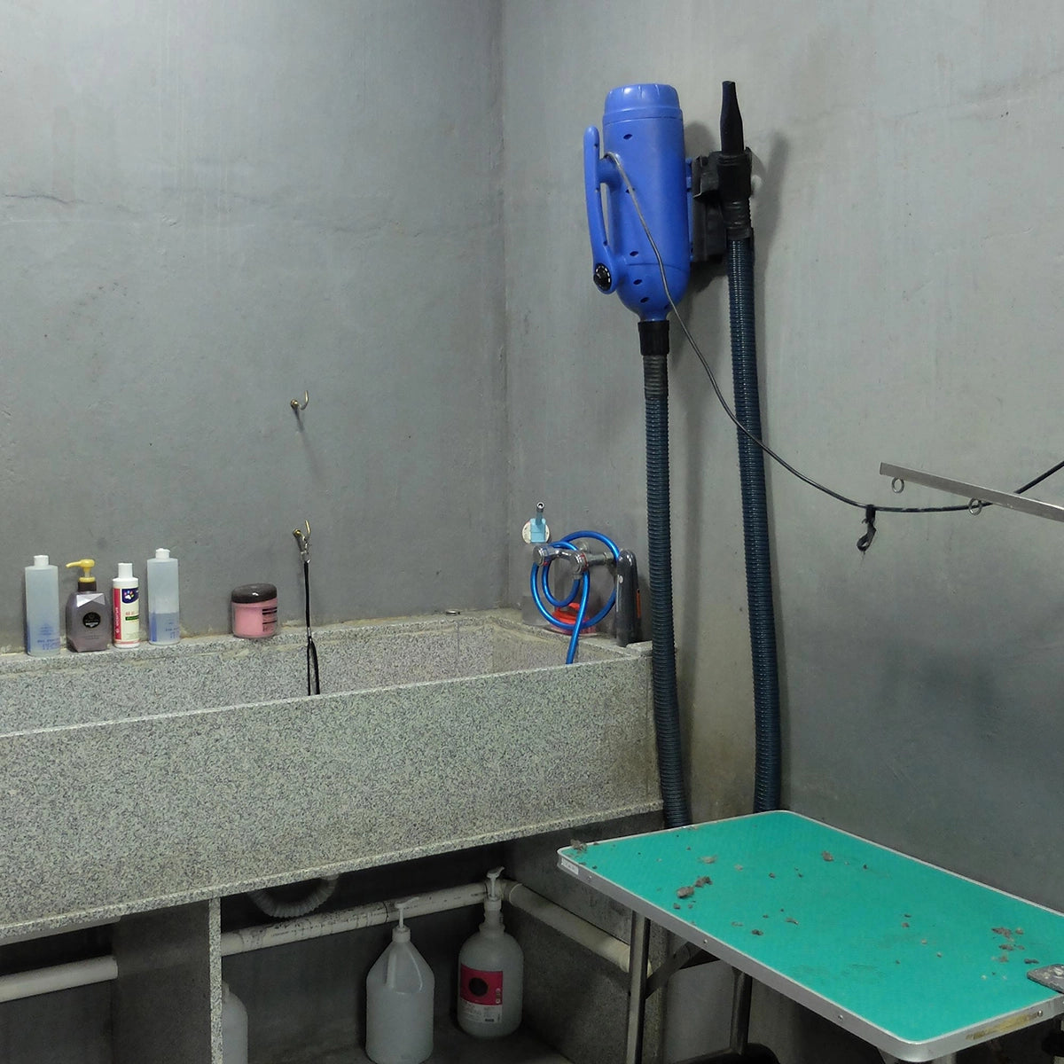 XPOWER WMK-2 Wall Mount Kit for B-4, B-24, B-8, B-8S, B-25 and B-27 Professional Pet Grooming Force Air Dryer