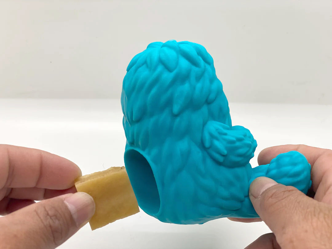 Yeti Dog Chew Puff & Play Hangry Yeti Blue