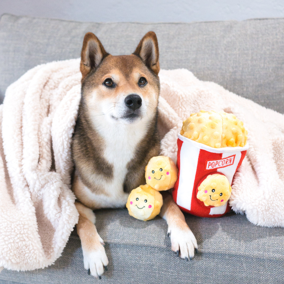 ZippyPaws Burrow Popcorn Bucket