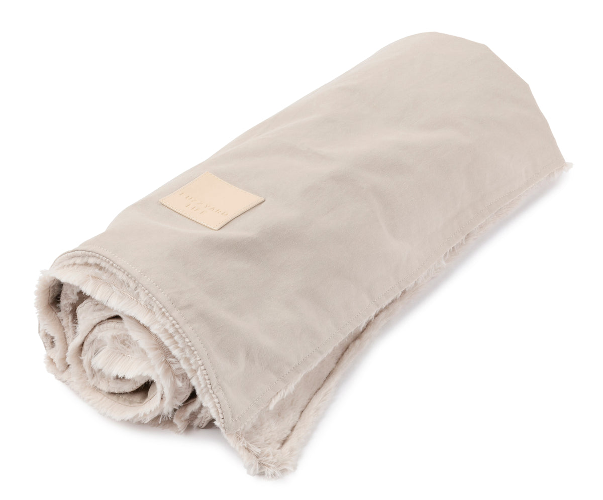FuzzYard Life Pet Blanket - Sandstone L