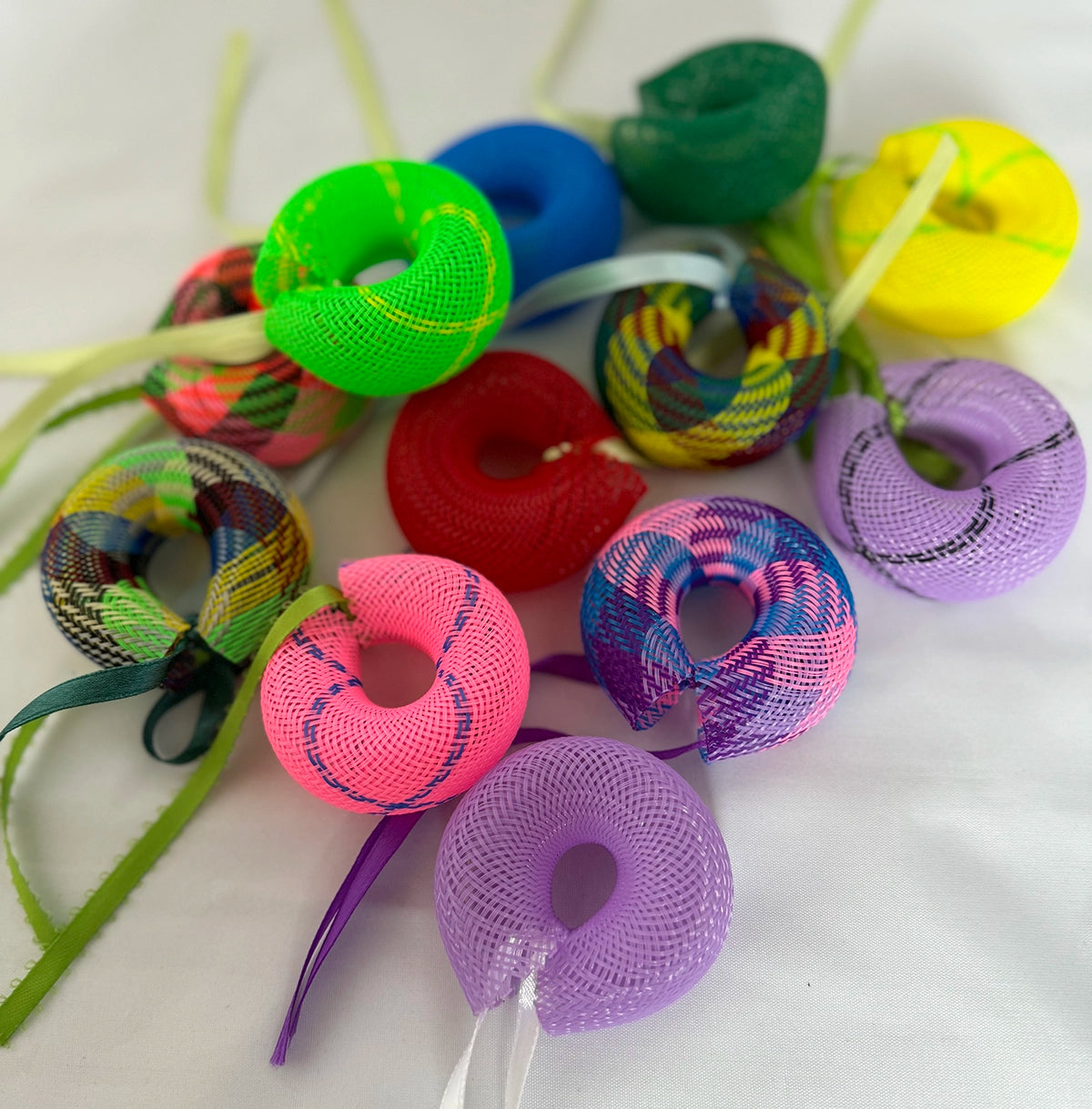Kitty Boinks Doodles Tub Assort. Colors 32ct.