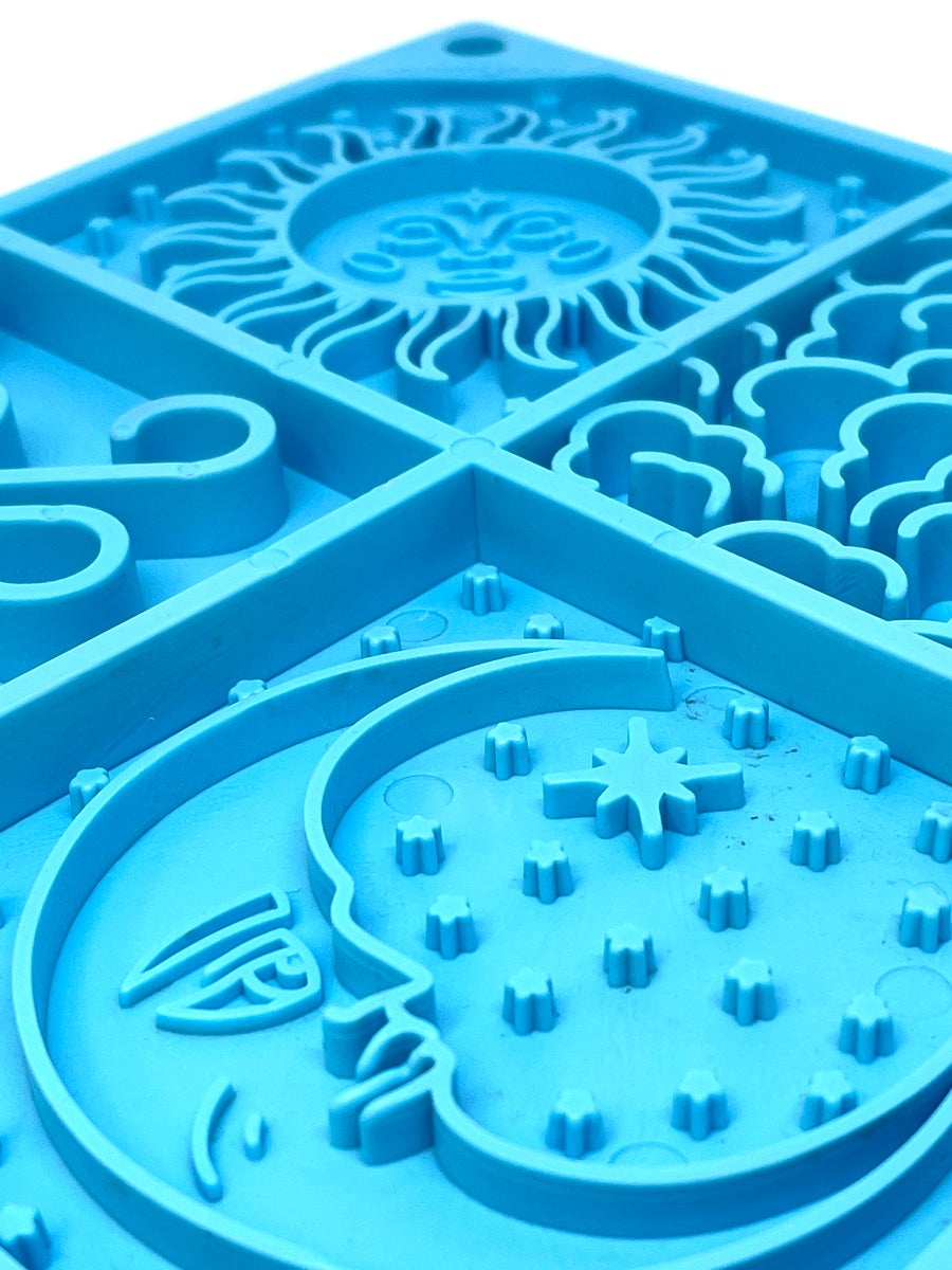 SodaPup eMat Enrichment Lick Mat Sky Light Blue 8"
